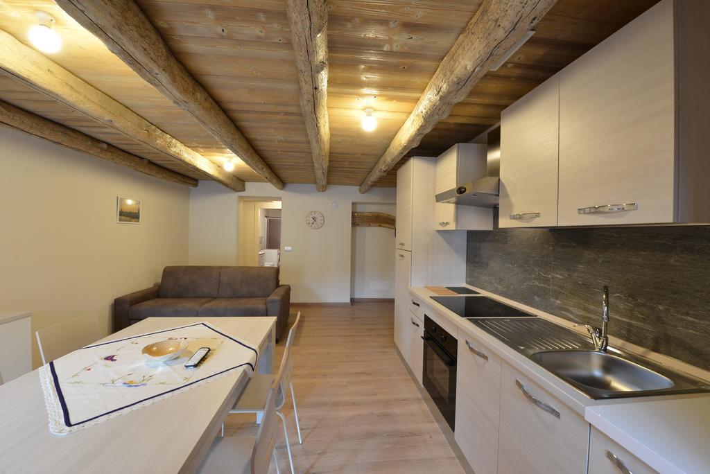 Vecchio Mulino Guest House Aosta Exterior photo